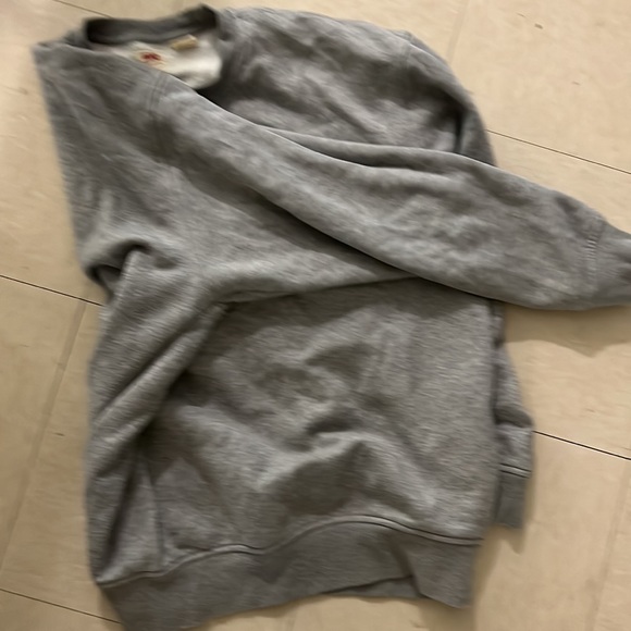 Free Levi’s crewneck - Picture 6 of 6